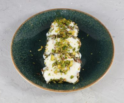 ARABIC PISTACHIO ICE CREAM PLATE